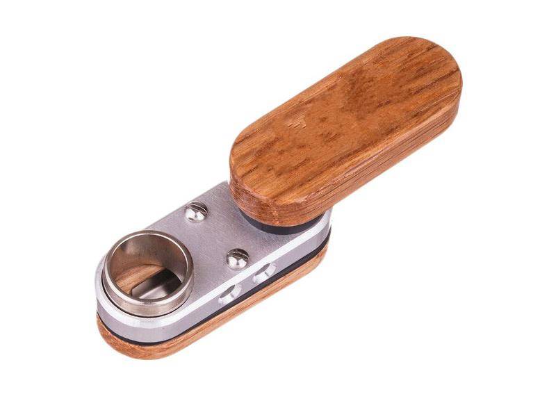 Wooden Style Monkey Pipe - Quecan